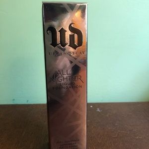 URBAN DECAY ALL NIGHTER LIQUID FOUNDATION